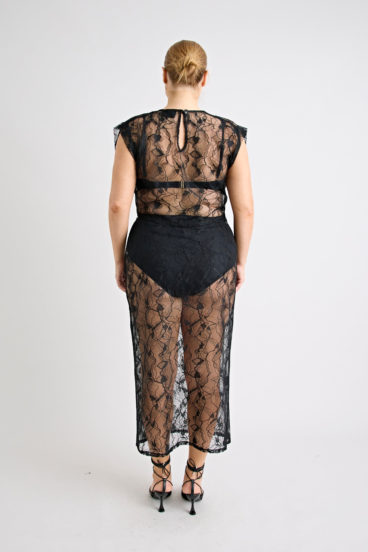 ASTRID LACE SKIRT | BLACK