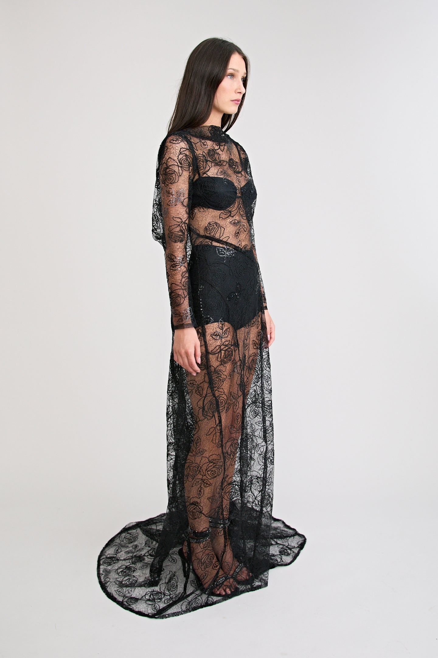 THE RIKI GOWN | BLACK