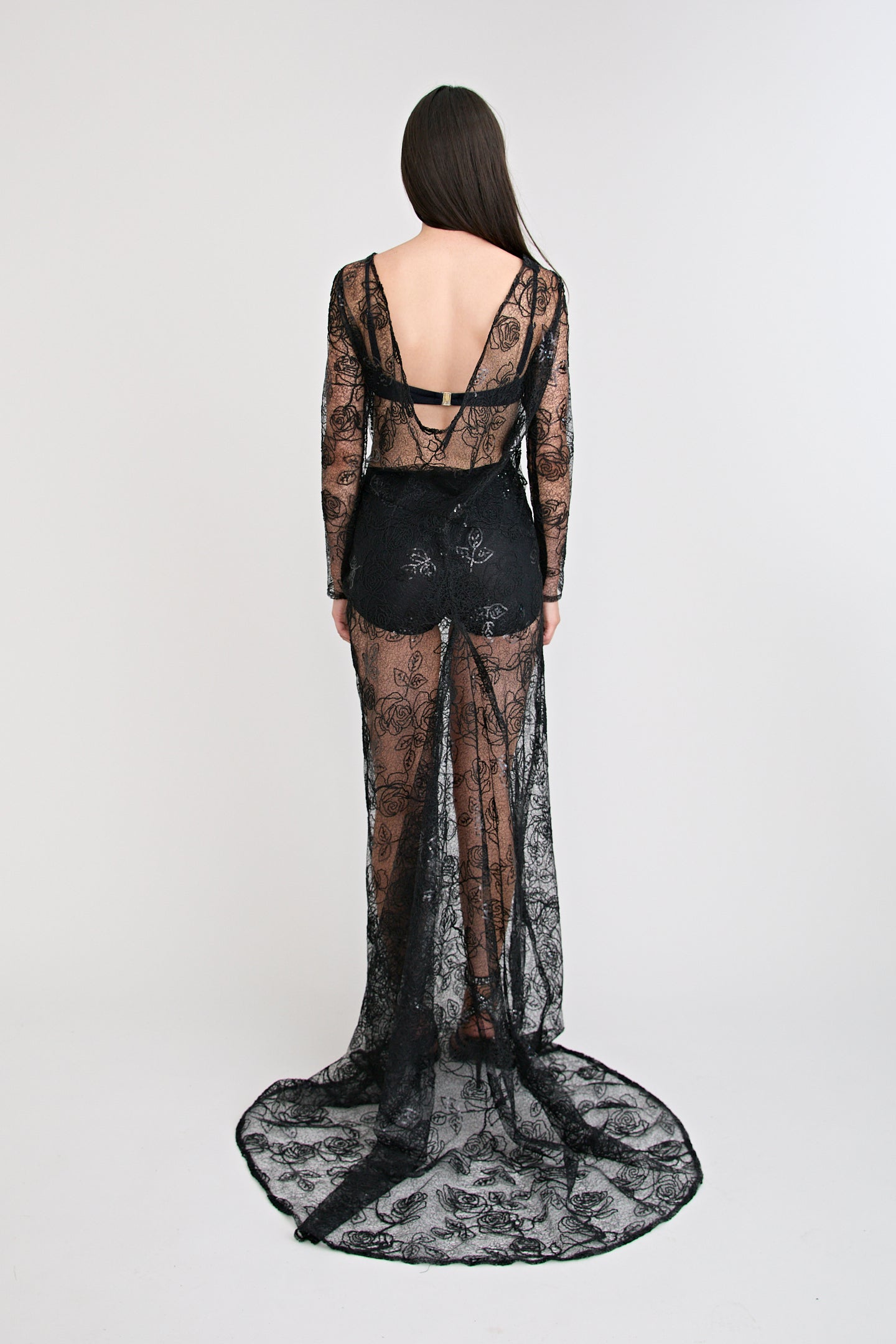 THE RIKI GOWN | BLACK