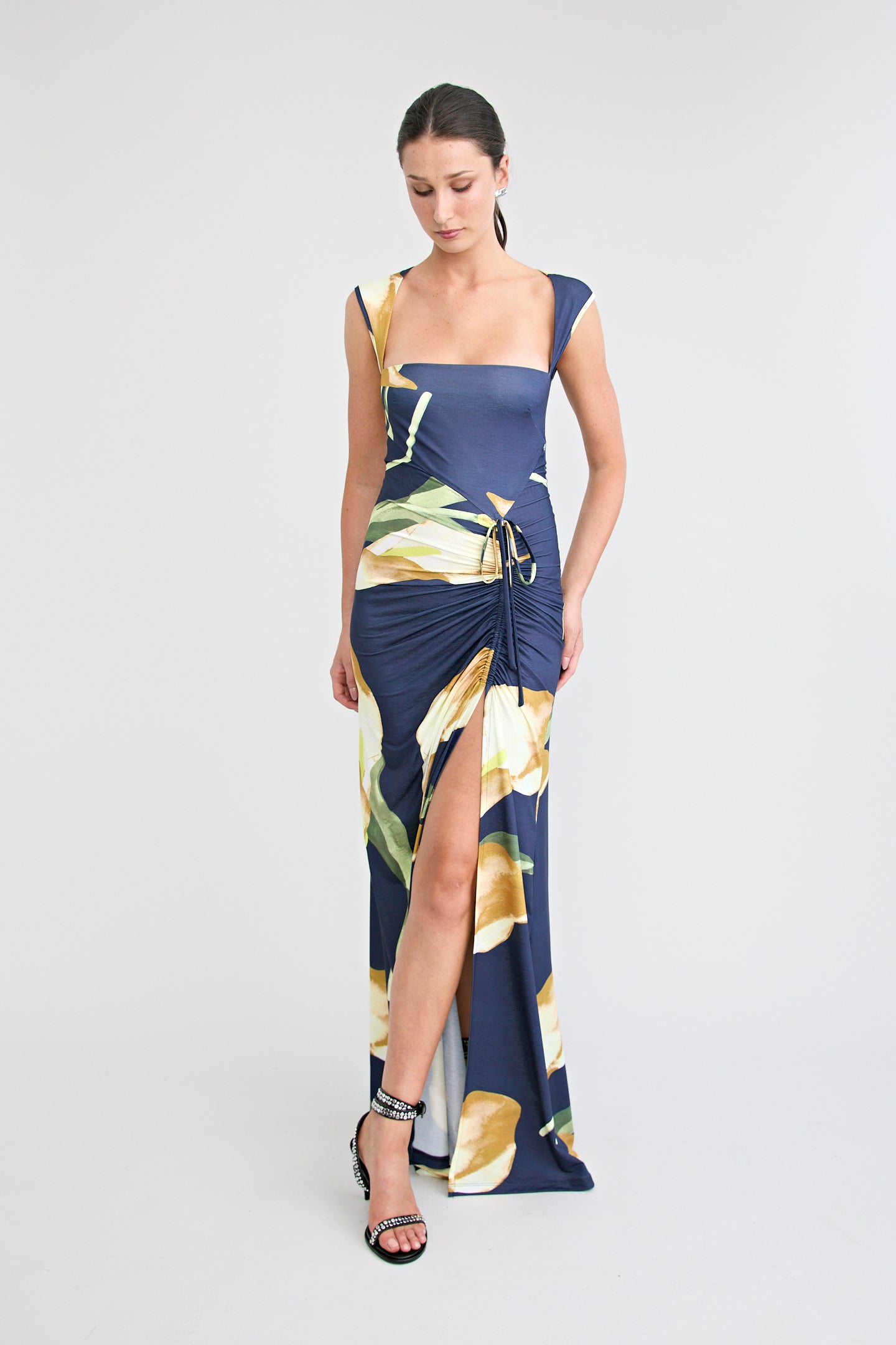 LONI GOWN