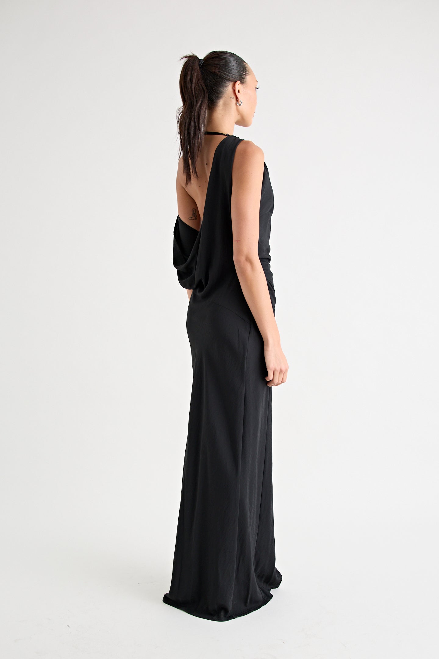 MATIA GOWN | BLACK