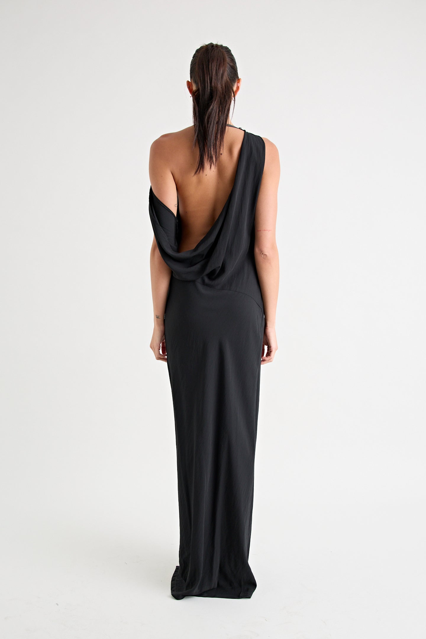 MATIA GOWN | BLACK