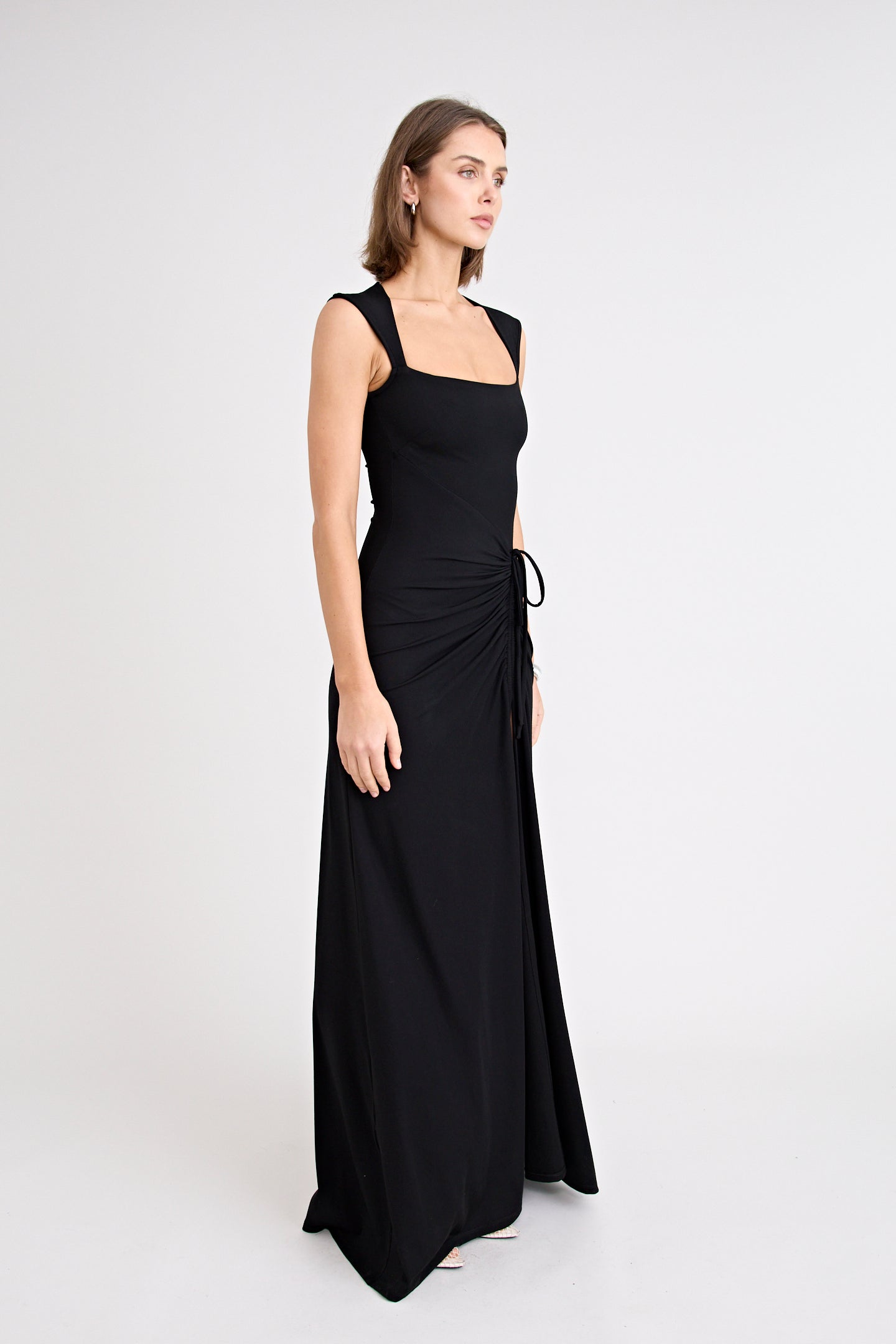 VEA GOWN