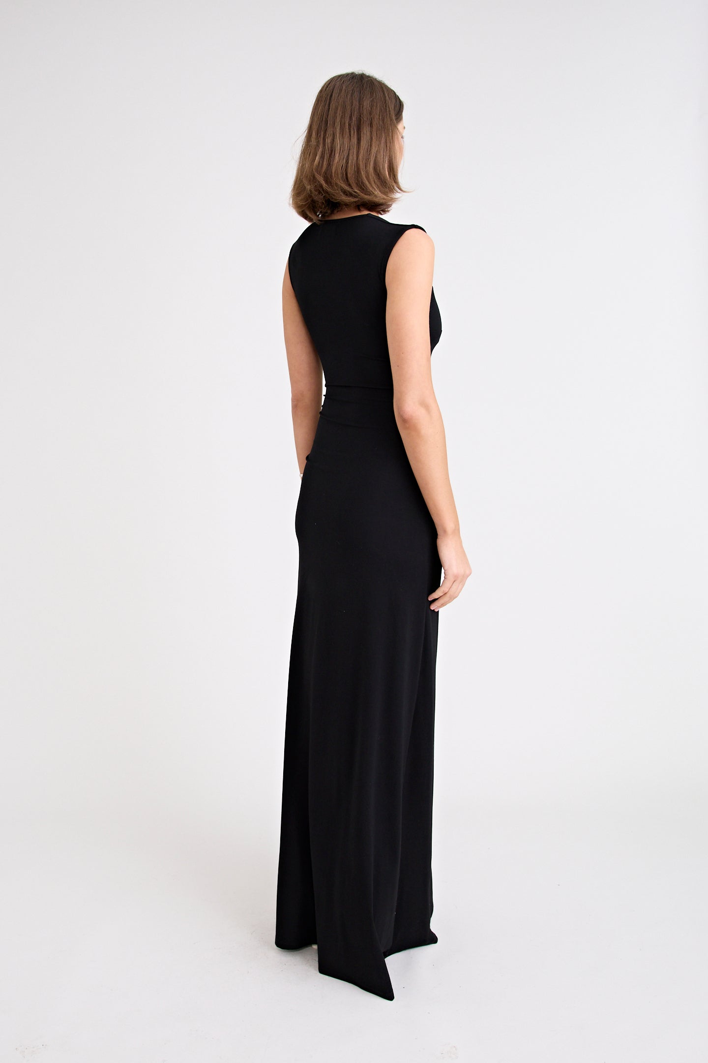 VEA GOWN