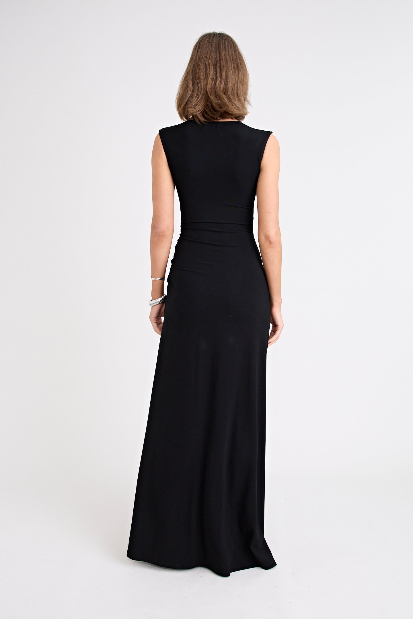 VEA GOWN