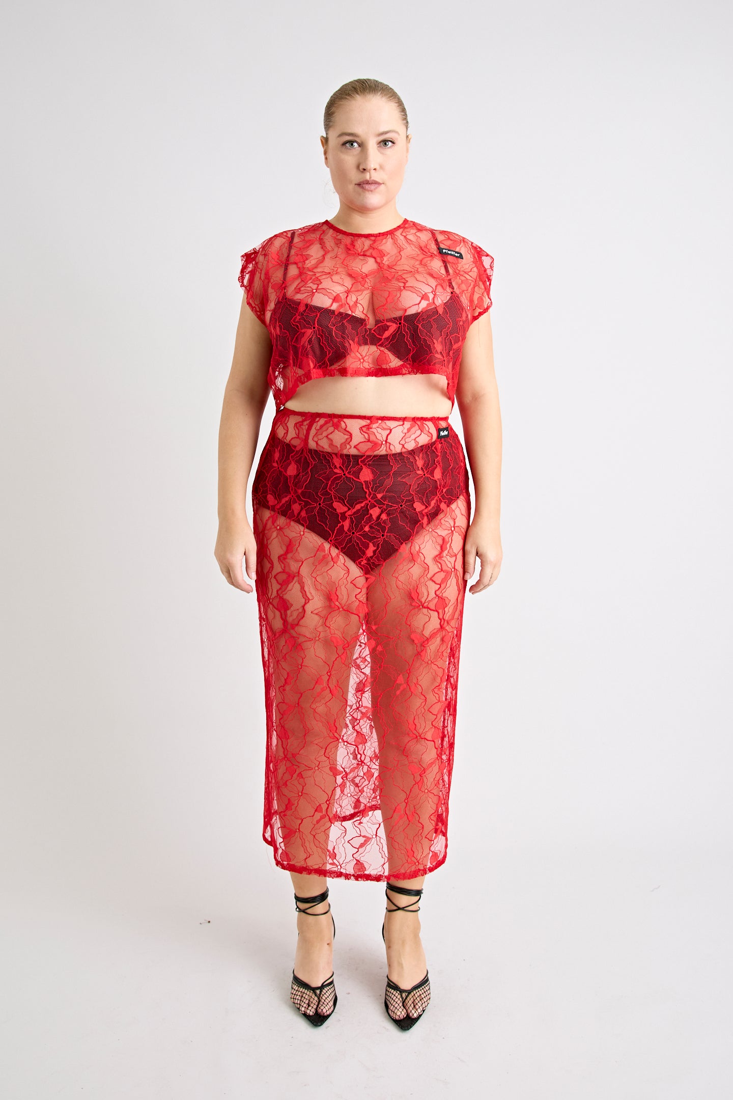 ASTRID LACE TOP | RED