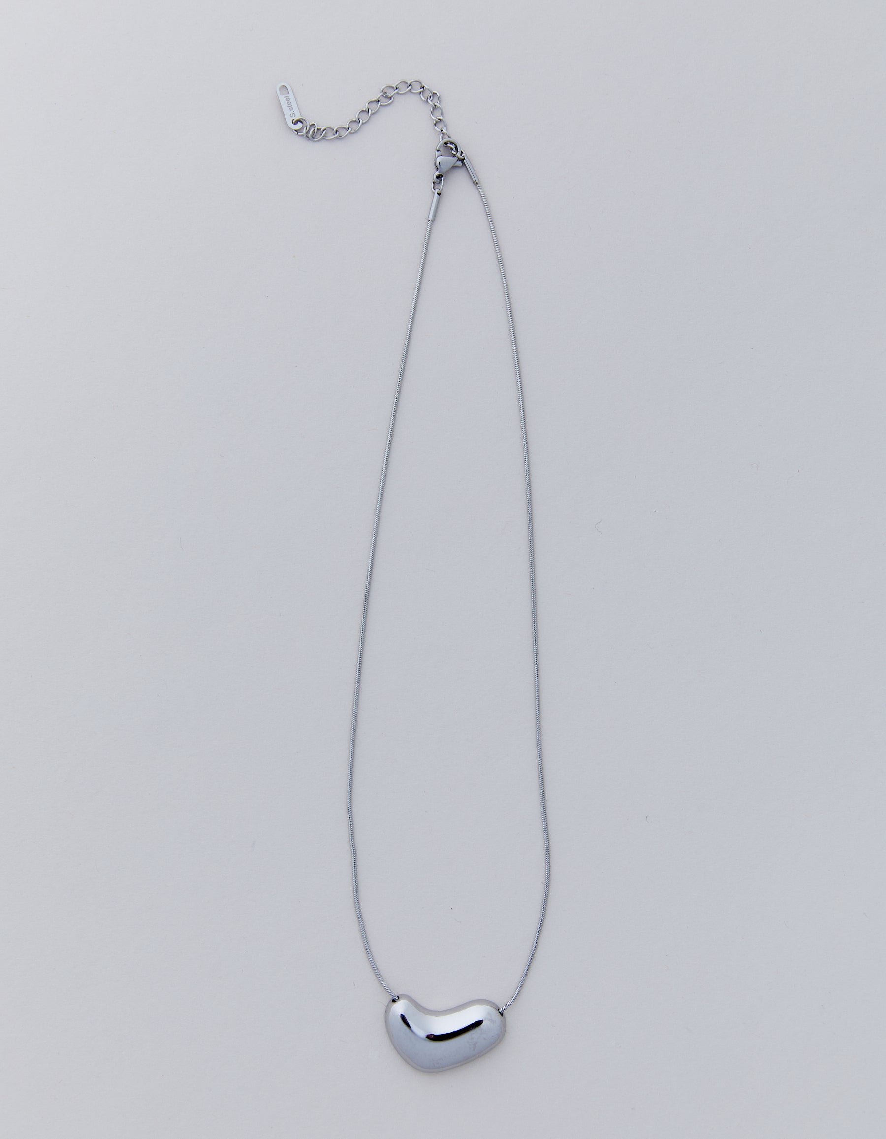 IRREGULAR HEART NECKLACE SILVER