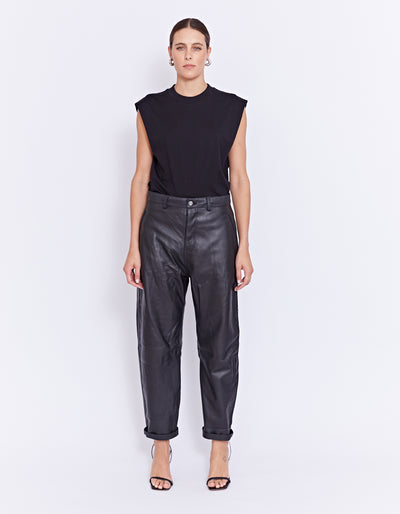 ESSO TANK | BLACK